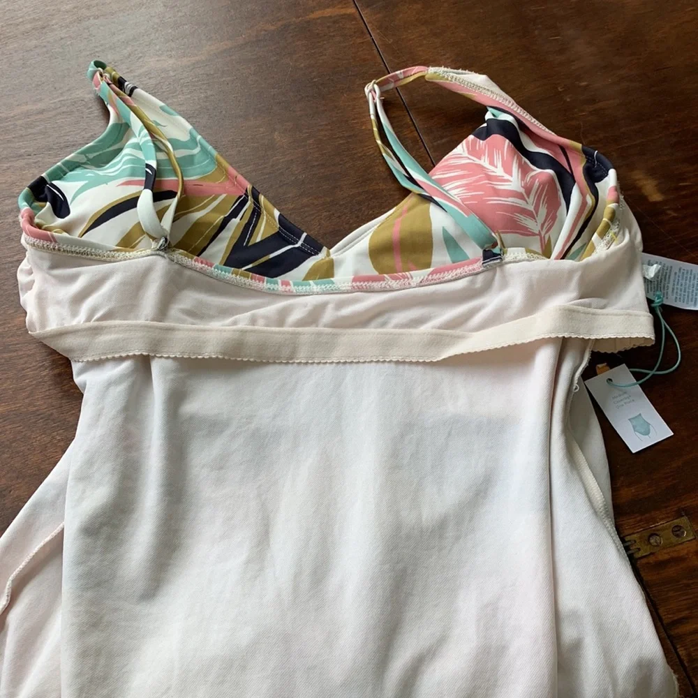 5/$20 Kona Sol size L full coverage swimsuit, white w/tropical print NWT - Picture 7 of 7